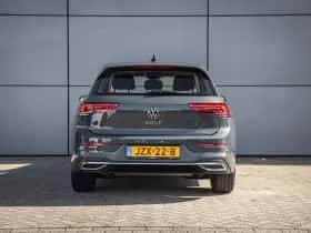 Volkswagen Golf (2022) thumbnail 11