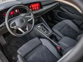 Volkswagen Golf (2022) thumbnail 17
