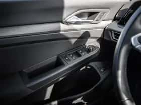 Volkswagen Golf (2022) thumbnail 30