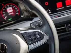 Volkswagen Golf (2022) thumbnail 34