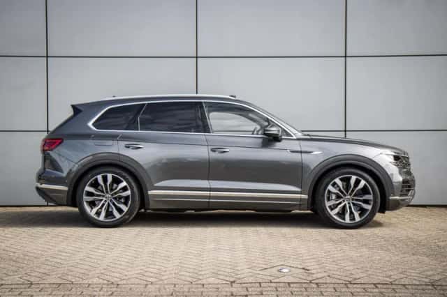 Volkswagen Touareg (2023) thumbnail 3