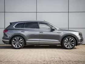 Volkswagen Touareg (2023) thumbnail 3