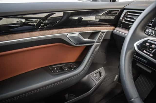 Volkswagen Touareg (2023) thumbnail 21