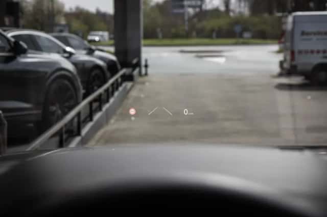 Volkswagen Touareg (2023) thumbnail 24