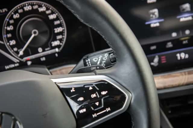 Volkswagen Touareg (2023) thumbnail 39
