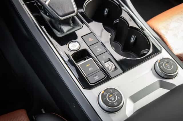 Volkswagen Touareg (2023) thumbnail 42