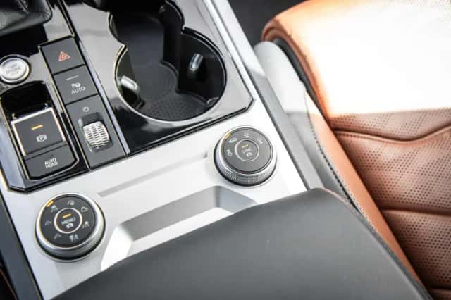 Volkswagen Touareg (2023) thumbnail 43