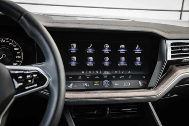 Volkswagen Touareg (2023) thumbnail 44