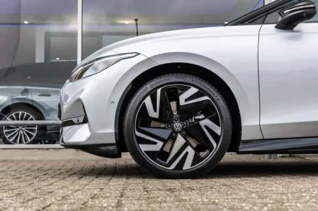 Volkswagen ID.7 (2026) thumbnail 13