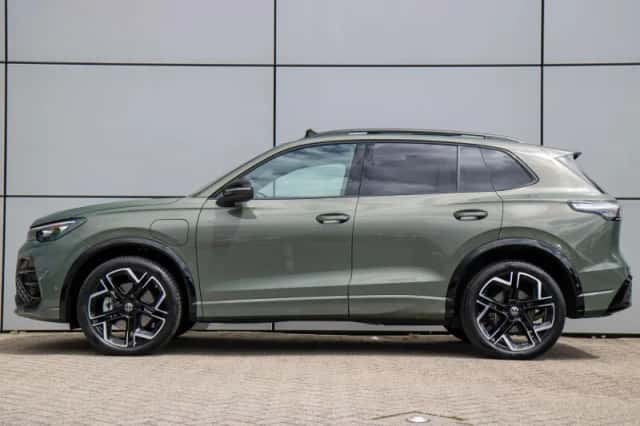 Volkswagen Tiguan (2025) thumbnail 12