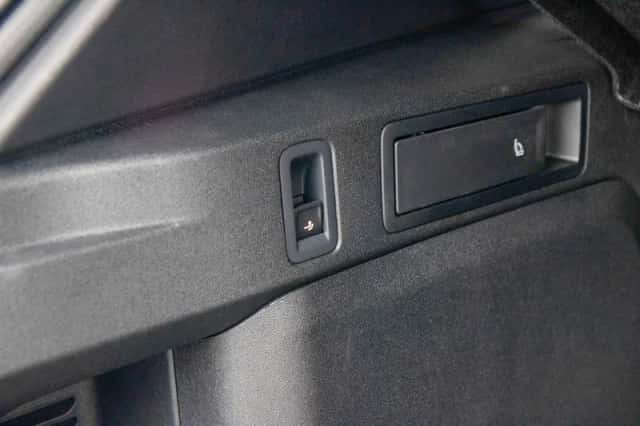 Volkswagen Tiguan (2025) thumbnail 15