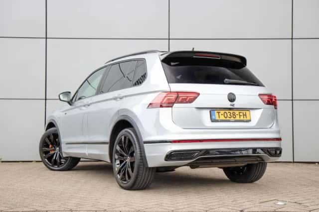 Volkswagen Tiguan (2023) thumbnail 13