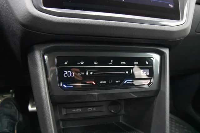 Volkswagen Tiguan (2023) thumbnail 30