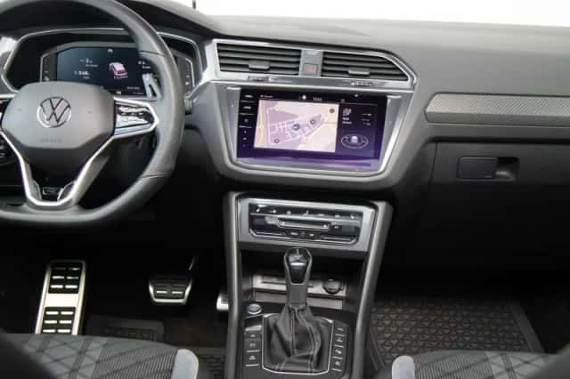 Volkswagen Tiguan (2023) thumbnail 32