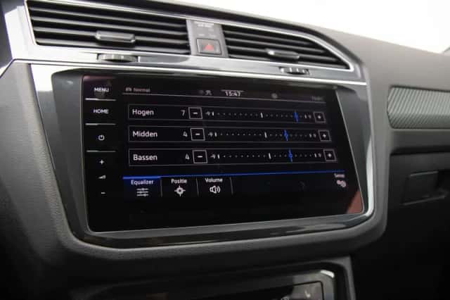 Volkswagen Tiguan (2023) thumbnail 35