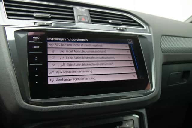 Volkswagen Tiguan (2023) thumbnail 38