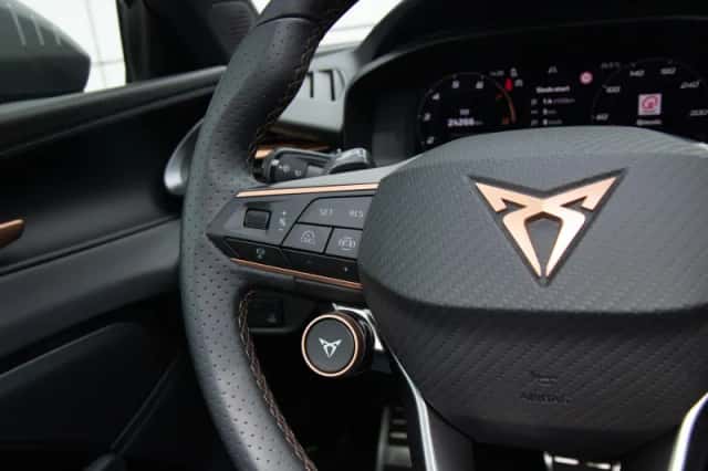 CUPRA Terramar (2025) thumbnail 25