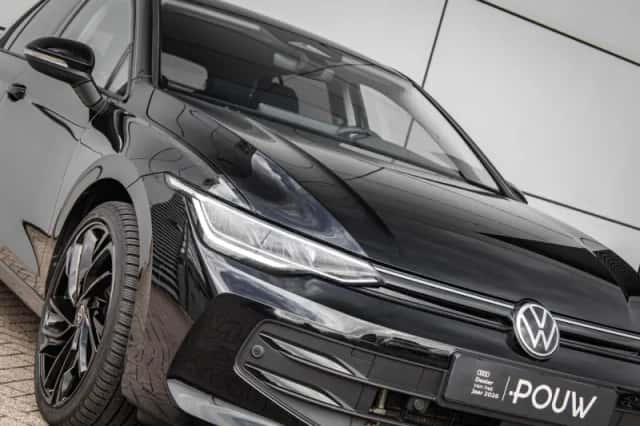 Volkswagen Golf (2025) thumbnail 7