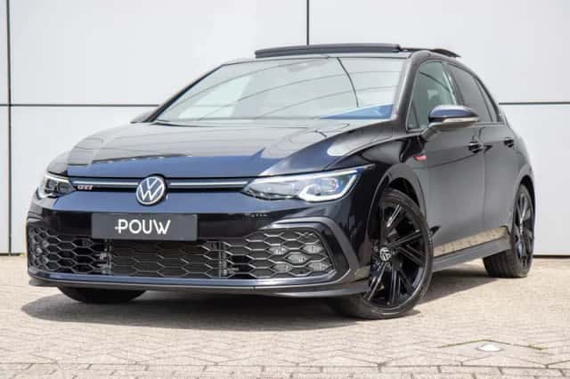 Volkswagen Golf (2023) thumbnail 36
