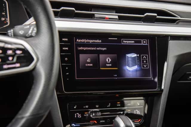 Volkswagen Arteon (2024) thumbnail 47