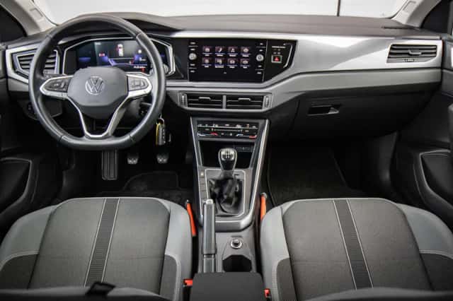 Volkswagen Polo (2021) thumbnail 5