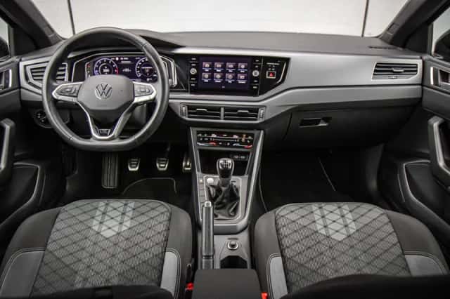 Volkswagen Taigo (2024) thumbnail 5