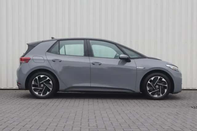 Volkswagen ID.3 (2020) thumbnail 3