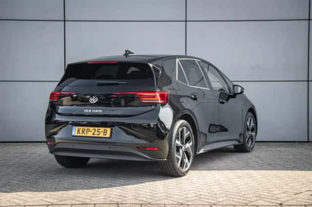 Volkswagen ID.3 (2026) thumbnail 2