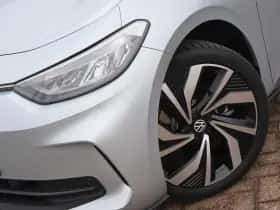 Volkswagen ID.3 (2025) thumbnail 7
