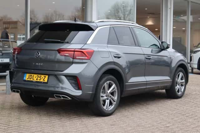 Volkswagen T-Roc (2025) thumbnail 2