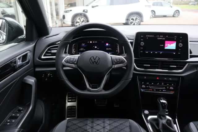 Volkswagen T-Roc (2025) thumbnail 19