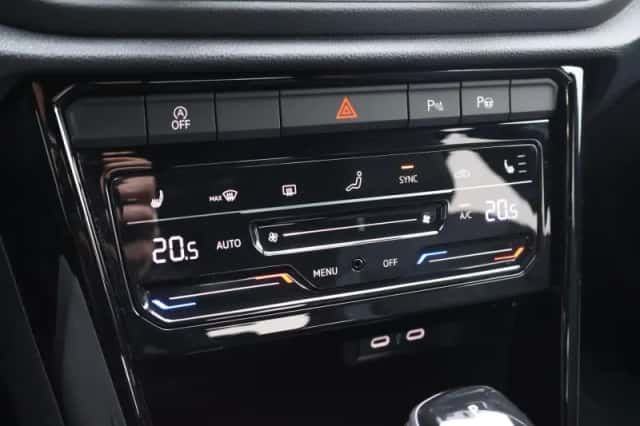 Volkswagen T-Roc (2025) thumbnail 27