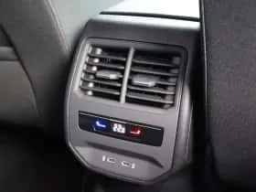 SEAT Leon (2023) thumbnail 16