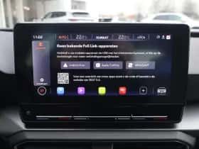 SEAT Leon (2023) thumbnail 24