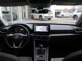 SEAT Leon (2023) thumbnail 5