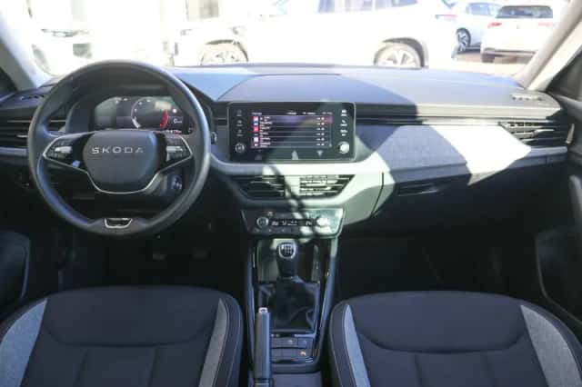 Škoda Kamiq (2025) thumbnail 5