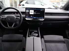 Volkswagen ID.7 (2025) thumbnail 5