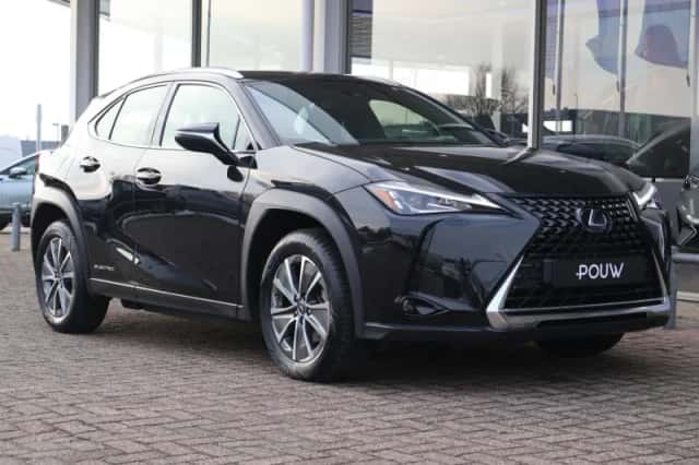 Lexus UX (2020) thumbnail 10