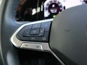 Volkswagen Golf (2025) thumbnail 21