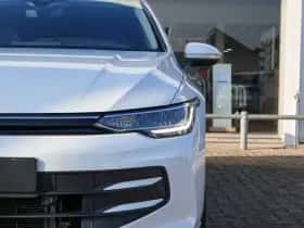 Volkswagen Golf (2025) thumbnail 34