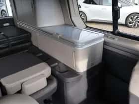 Volkswagen California (2025) thumbnail 16