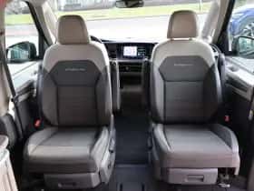 Volkswagen California (2025) thumbnail 4