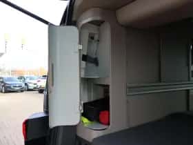 Volkswagen California (2025) thumbnail 51