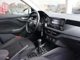 Škoda Scala (2021) thumbnail 25