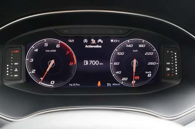 SEAT Ibiza (2023) thumbnail 19