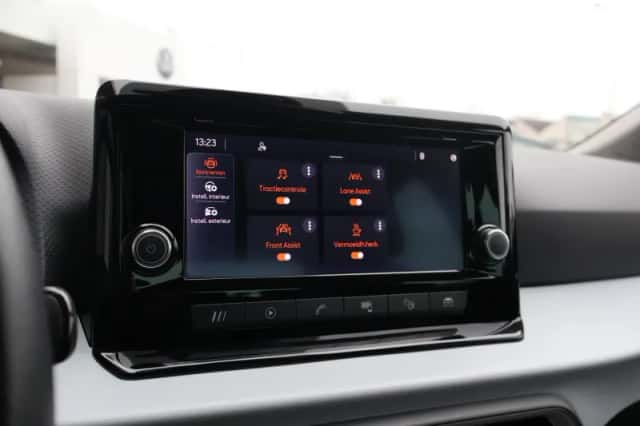 SEAT Ibiza (2023) thumbnail 25