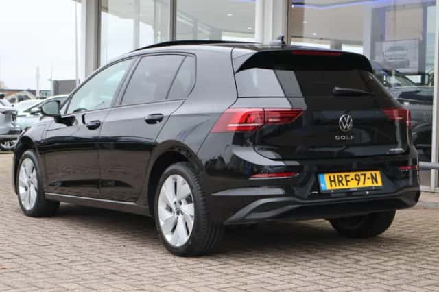 Volkswagen Golf (2025) thumbnail 13