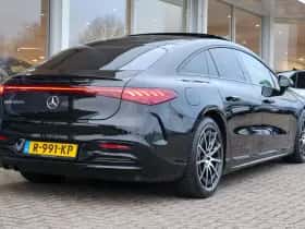 Mercedes-Benz EQS (2022) thumbnail 2