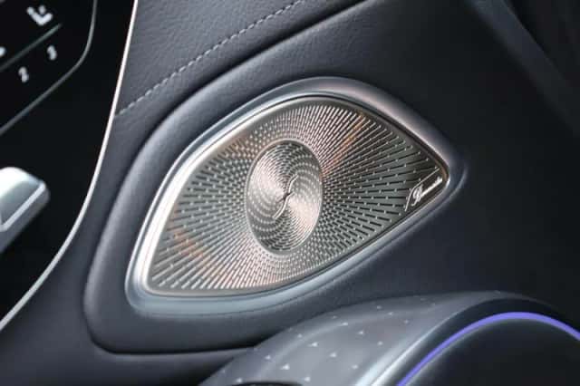 Mercedes-Benz EQS (2022) thumbnail 28
