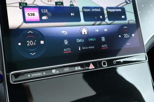Mercedes-Benz EQS (2022) thumbnail 38